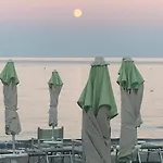 Splendid Mare 4* Laigueglia