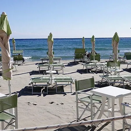 Splendid Mare Отель Лайгуэлья