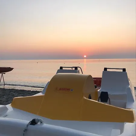 Отель Splendid Mare