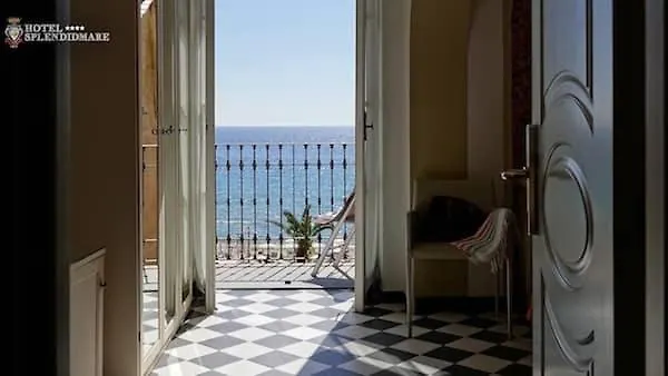 Splendid Mare 4* Laigueglia