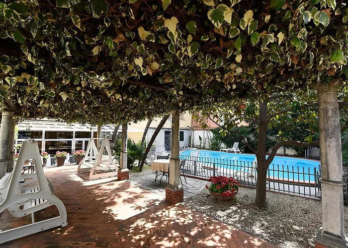 Splendid Mare Laigueglia